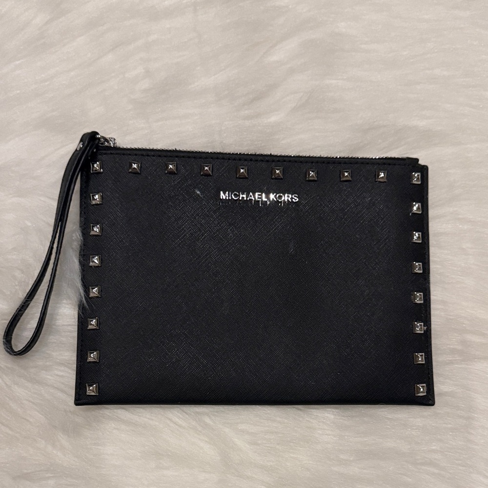 Michael Kors Black Textured Wristlet